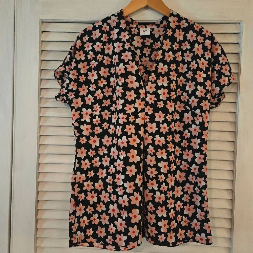 CAbi Harmony Floral Short Sleeve Blouse Vneck Small Black Pink Red